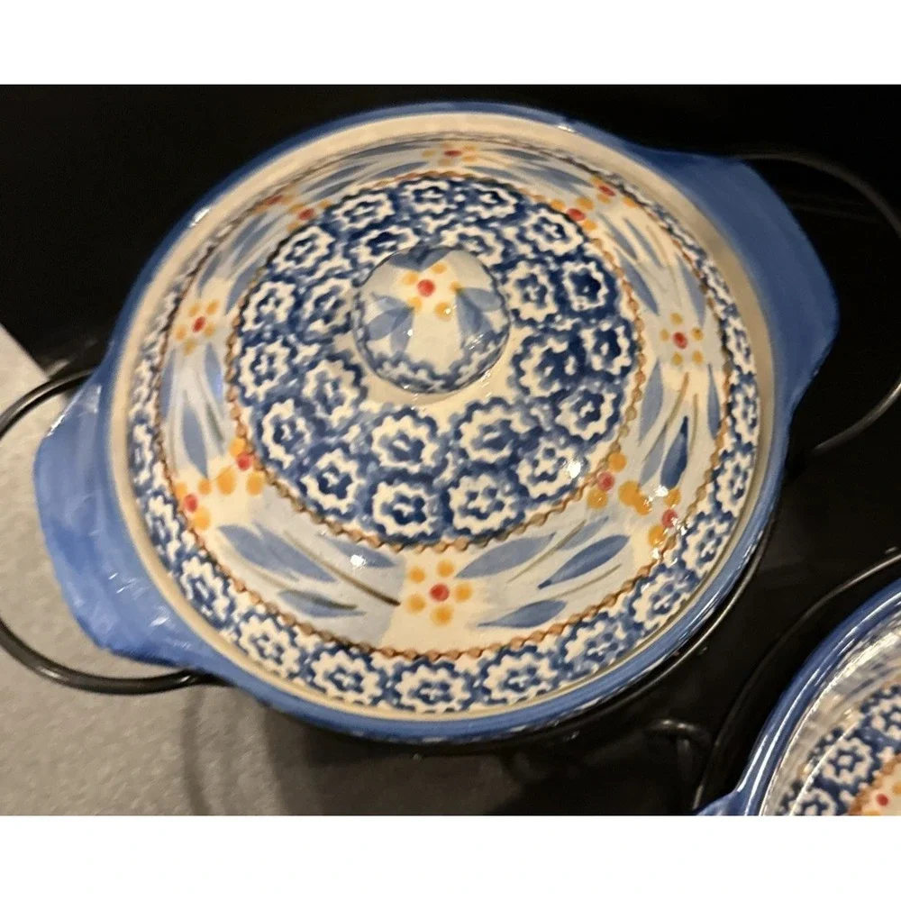 Temptations Old World Blue Floral‎ 1.5/1 Quart Baking Dish Wire Rack Round Lid